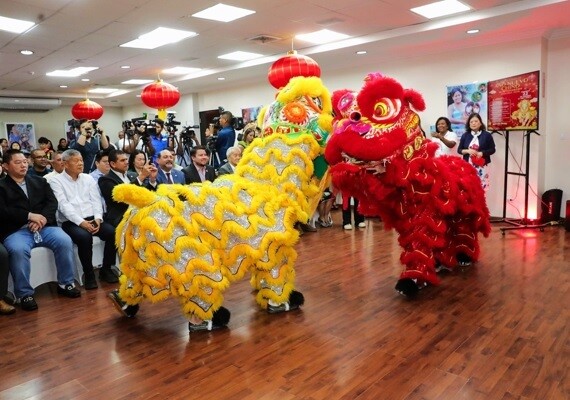 埃尔多拉多游行和集市迎接中国新年