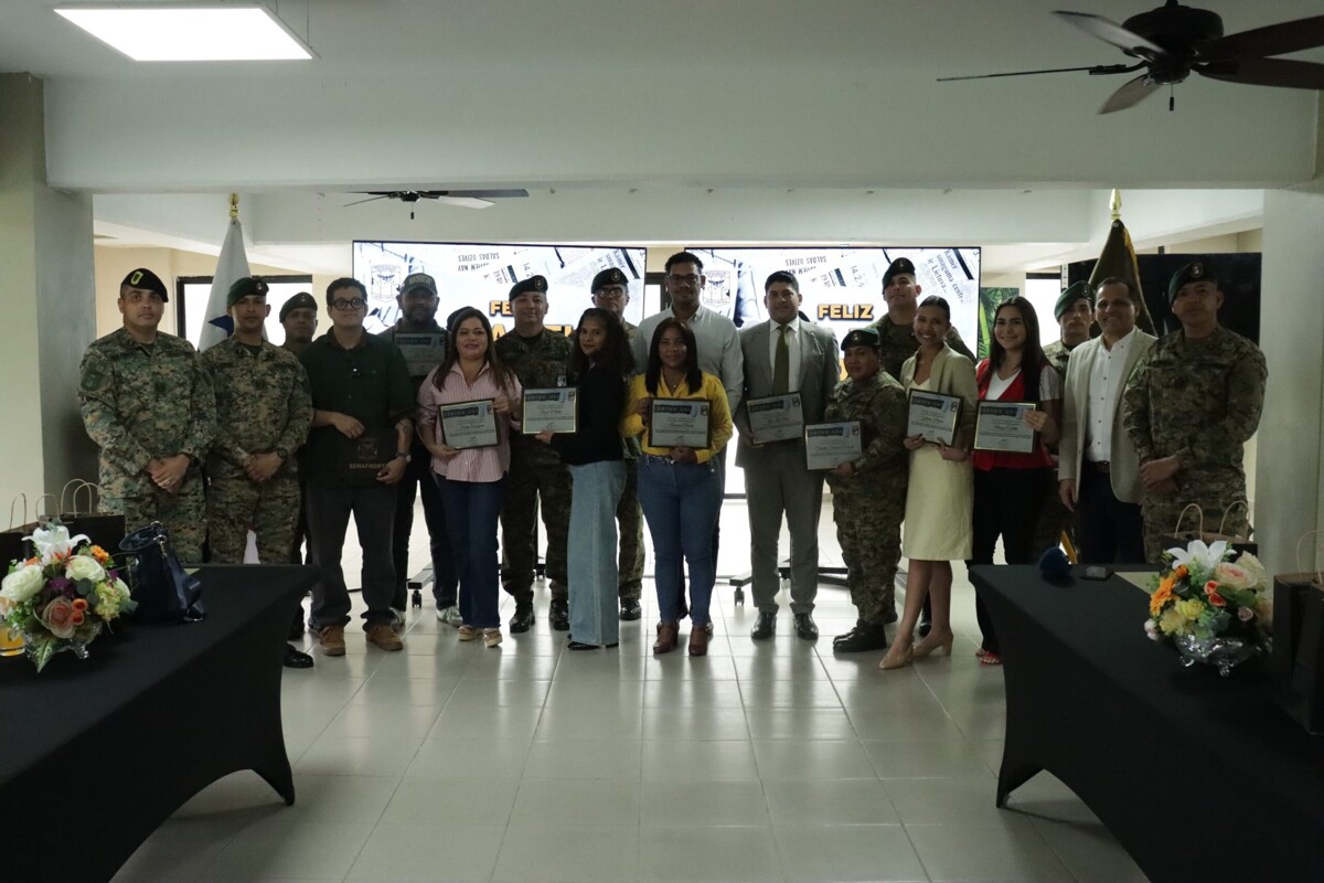 Senafront hosts a group of journalists