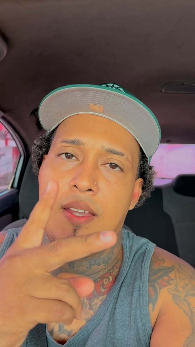 Acosta Apologizes to María del Pilar