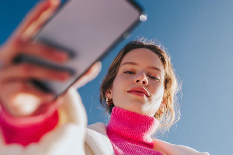 José Antonio Llorente Foundation Launches Initiative to Bridge the Generational Gap