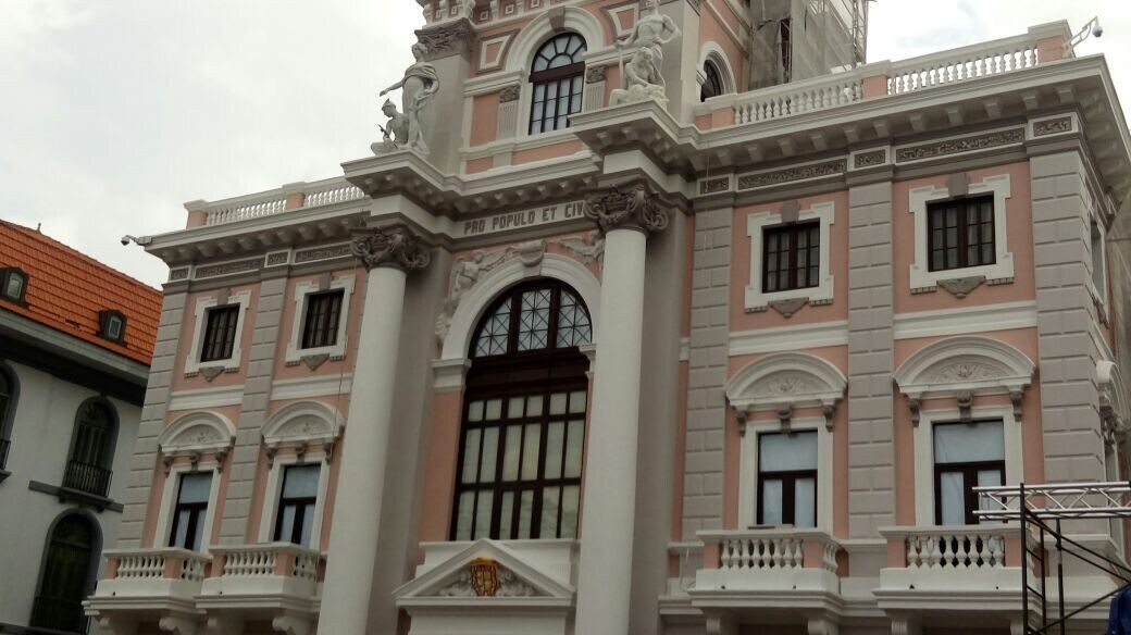 Election of new Panama Municipal Council board and "Educator of the Year" award