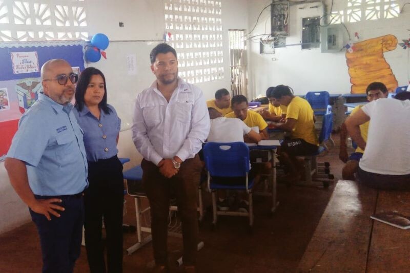 Директор пенитенциарной системы инспектировал программы ресоциализации в трех центрах