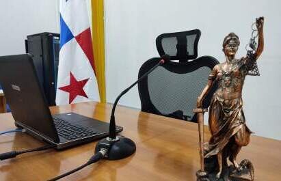 马丁内利呼吁巴拿马进行司法改革