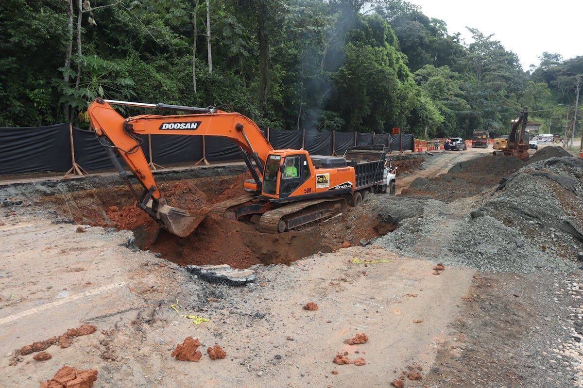 Collapsed Panama-Colón Highway May Reopen by December 27