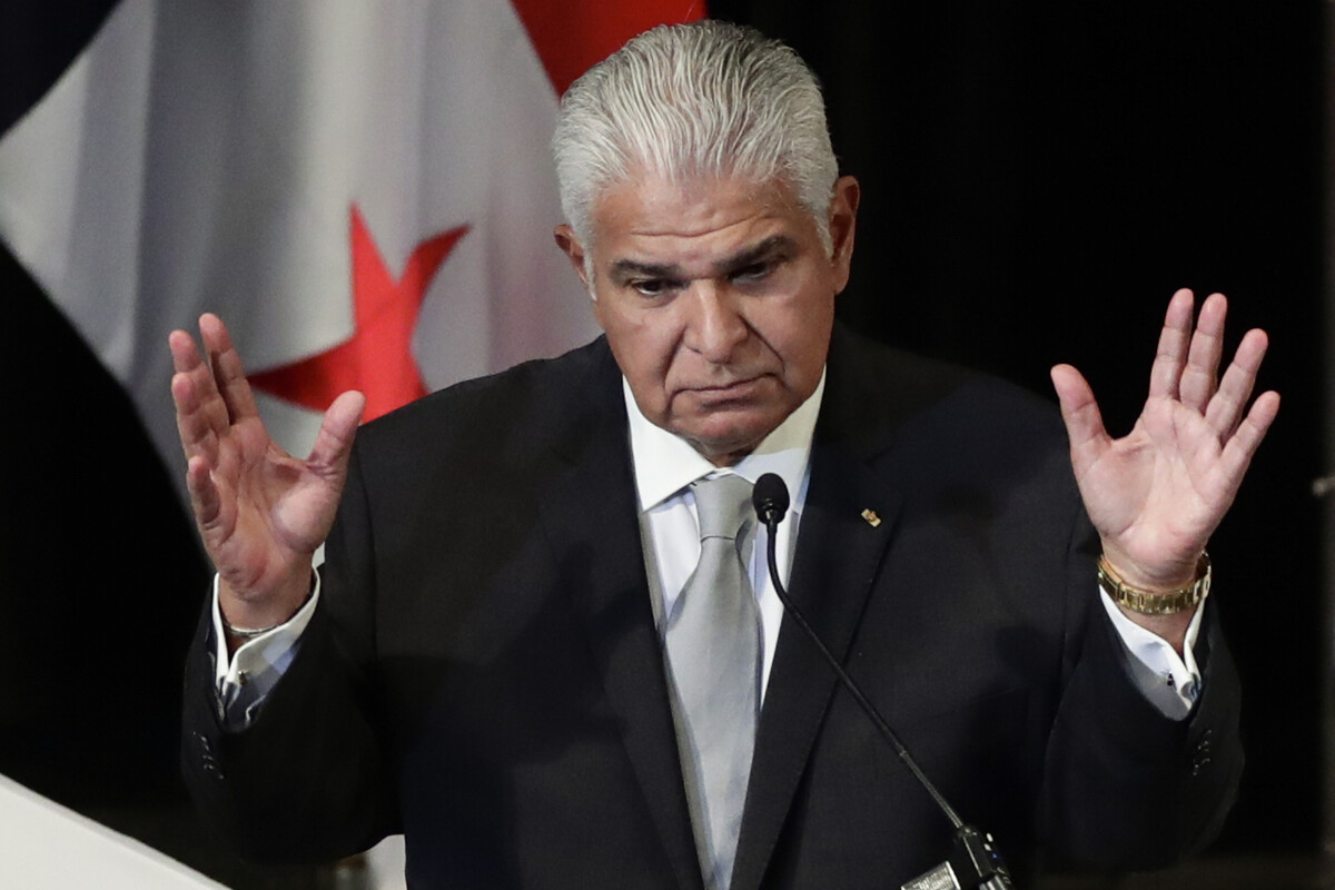 Panama's President Criticizes Judges for Lack of Firmness in Crime Fight