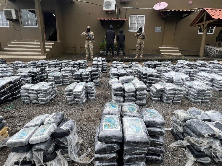 Panama Seizes Nearly 3,000 Drug Packages