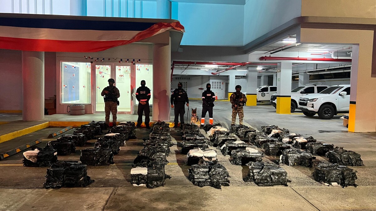 Over a Ton of Cocaine Seized in Panama Port