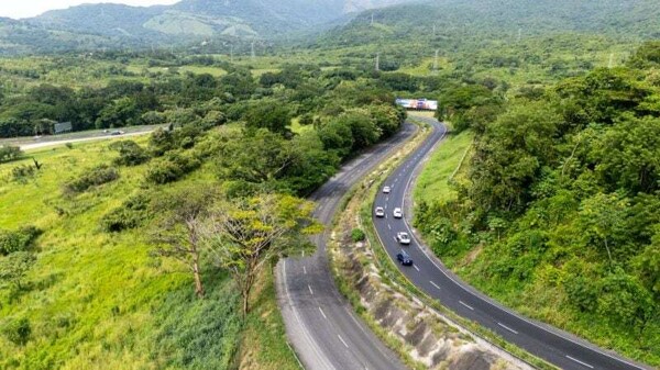 巴拿马：泛美公路扩建工程开始