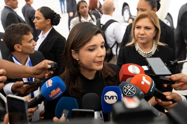 Panama Unions Want More Than $900 Minimum Wage While Business Leaders Warn About the Economy