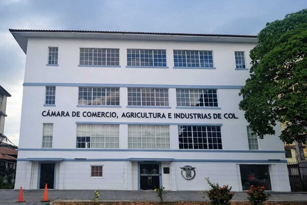 Panamanian Police Arrest Head of Colón Chamber of Commerce