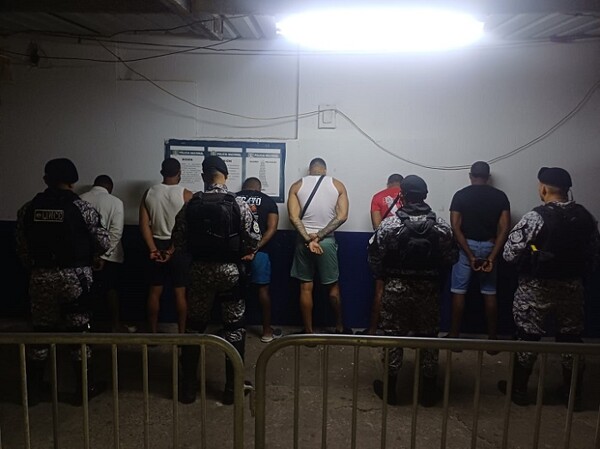 Colón National Police Seizes Firearms