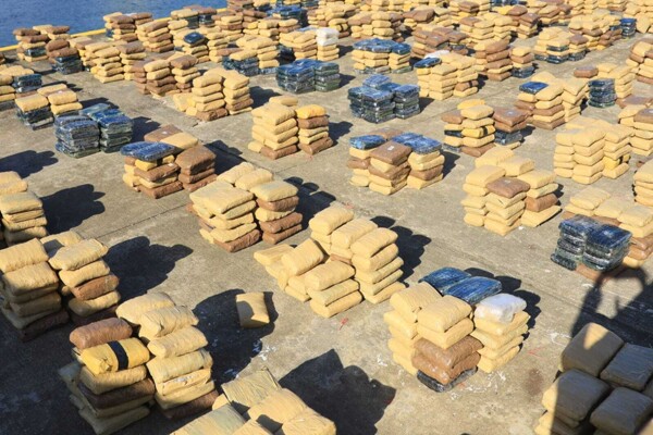 Panama Seizes Vessel with 3 Tons of Drugs