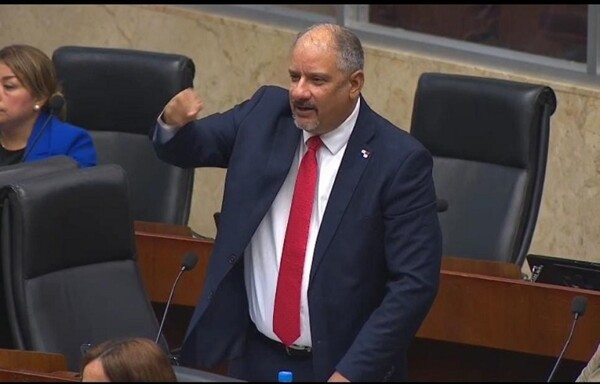 Jorge Herrera calls to halt the 'political show' and prioritize results