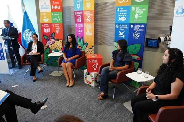 Senacyt举办青年对话，推动科学技术创新领域的性别政策