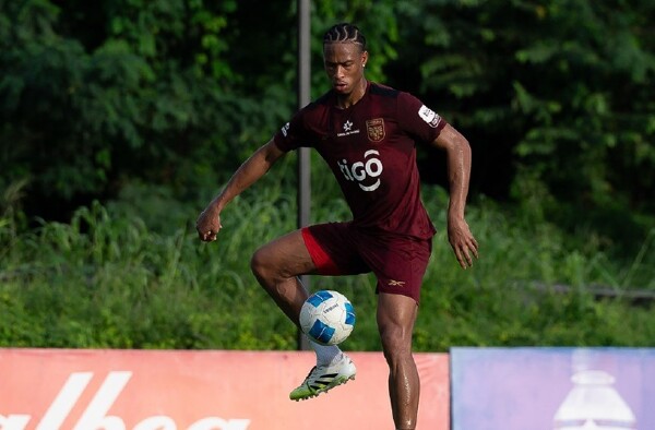 Panama Defender Misses Match Due to Visa Issues