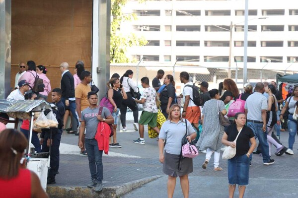 Panama Recommends Mask Use Amid Rise in Flu Cases