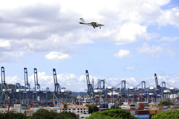 Hutchison's Exit from Panamanian Ports