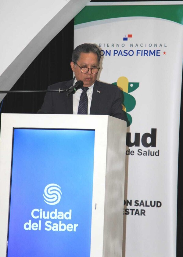 Minister Boyd Galindo reiterates urgent need to unify public health system during Ocú tour