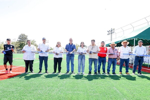 New Stadium and House for a Family in Veraguas