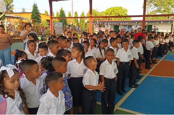 Учебный год в Верагуас начался с 90%-ной нормальностью