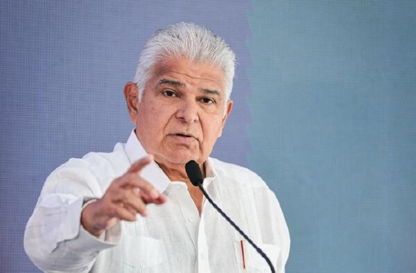 Panama's President Reveals Attempts to Pressure His Candidacy