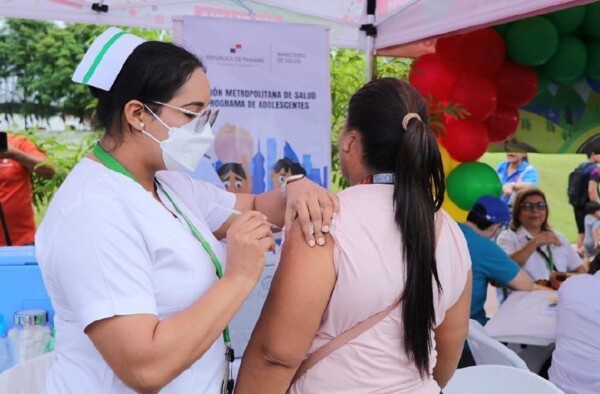 Panamá inicia la vacunación contra la influenza