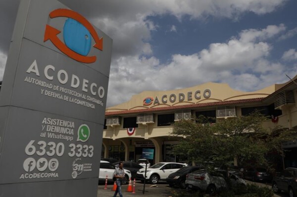 Acodeco Intensifies Inspection with Christmas Operation in Shopping Malls
