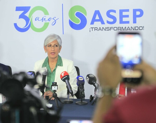 Panama Seeks Third Mobile Operator to Boost Competition