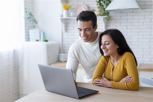 Thousands of Panamanian Companies Transition to E-Invoicing via PAC