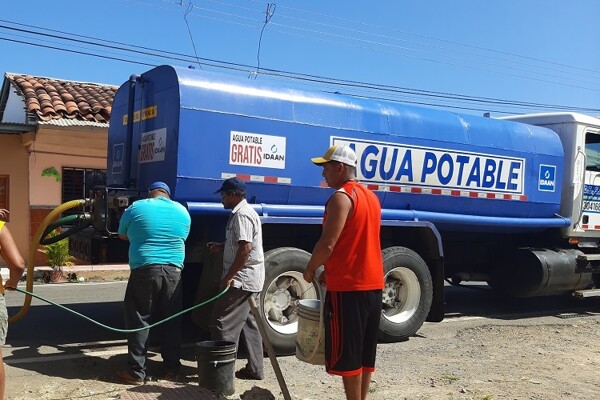 Pedasí Mayor Calls for Public Support to Address Water Crisis