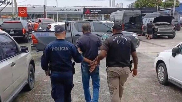 Panamanian Police Dismantles Car Fraud Ring