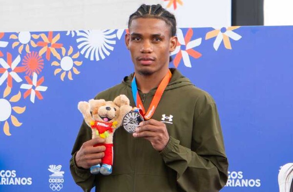 Panamanian Boxer Wins Silver at Pan American Games