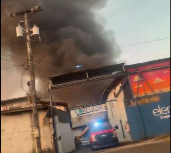 Пожар в производственном цеху в Вилья Греция