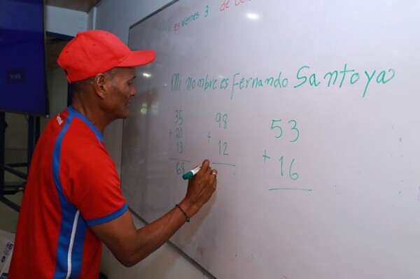 Program 'Muévete por Panamá' Transforms Don Fernando Santoya's Life