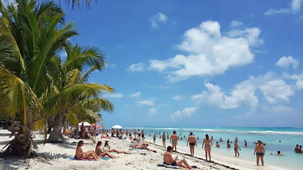Beach Safety in Panama