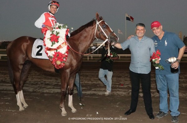 Horse «Silencio Criminal» wins Clásico Navidad