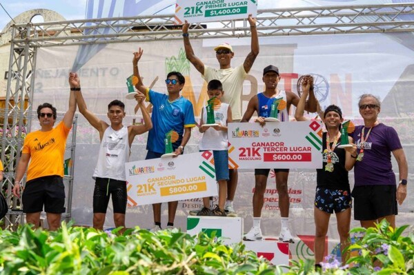 第13届圣伊西德罗庄园半程马拉松在埃尔拉拉举行