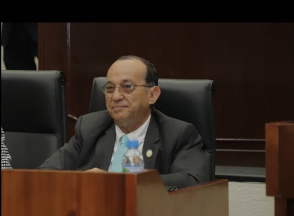 Rector de la Universidad de Panamá formaliza que no buscará la reelección