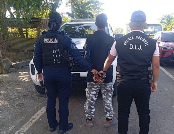 Man who set teenager on fire arrested in Panama