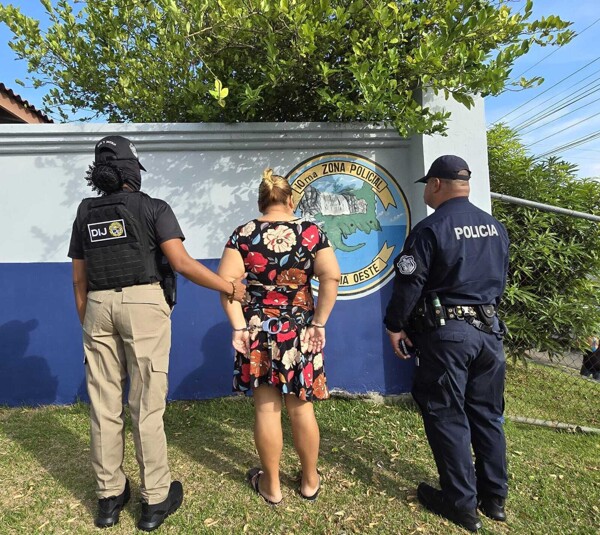 Police Arrest Woman Offering Loan Processing Services with Forged Documents to Banks