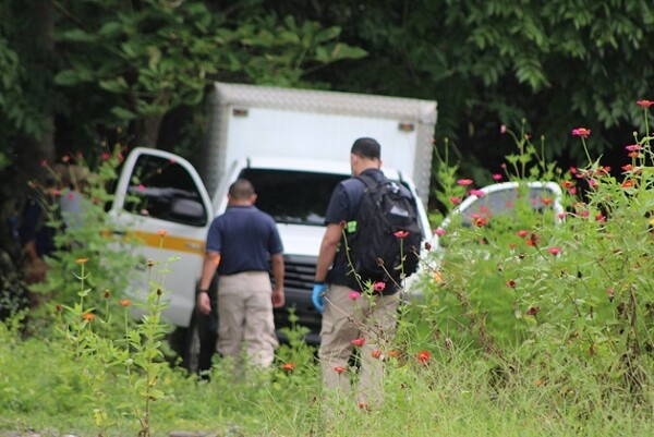 巴拿马两男子溺水身亡