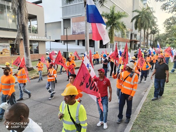 Construction Workers Protest in Panama City