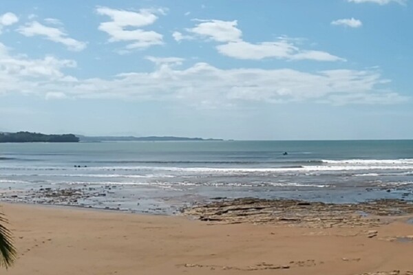 Bathers Evacuated from Morrillo Beach Due to Crocodile Sighting