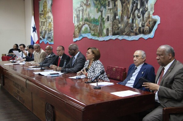 University of Panama Proposes Reforms for Social Security System