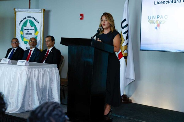 巴拿马推出独特的航空科学课程