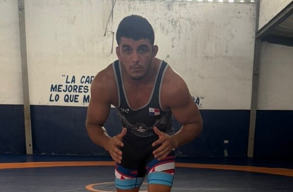 Panamanian Wrestler Ángel Cortés Prepares for Pan American Championship