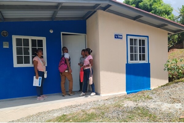 96 familias de bajos ingresos reciben nuevas vivencias en Panamá