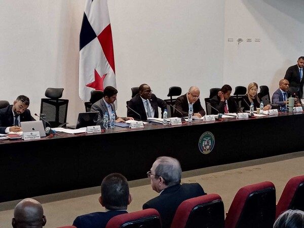 Panama Commission Advances Closed List for Ombudsman Selection