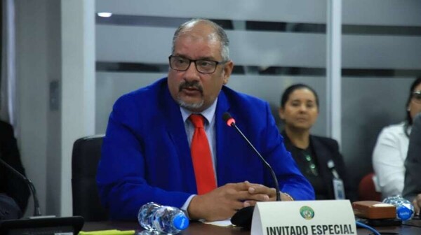 巴拿马：政治与经济焦点