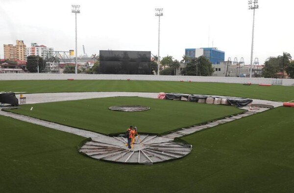 Stadium in Colón nearing completion with MLB standards